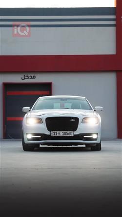 كرايسلر 300